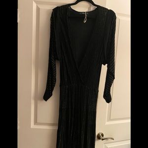 Sweater Dress (never worn). Perfect fall/winter occasional dress!